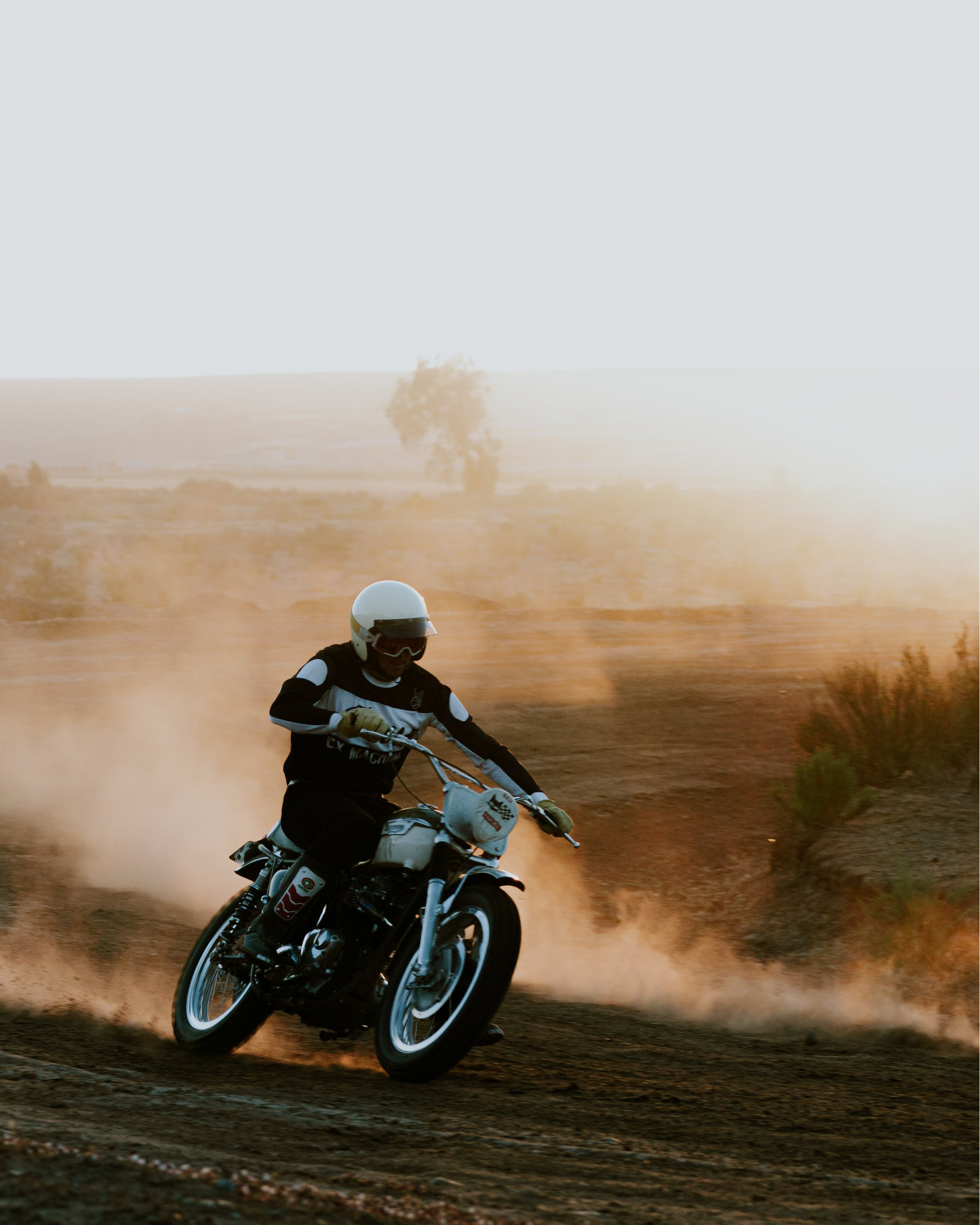 DEUS EX MACHINA CLASSICS COLLECTION