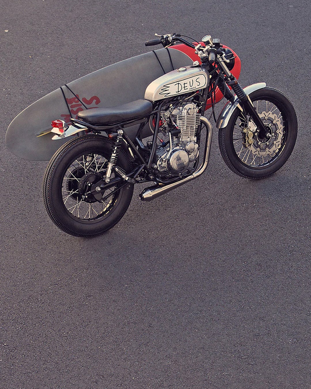 DEUS THE DROVERS DOG KEY RING  デウス ドローバーズ ドッグ