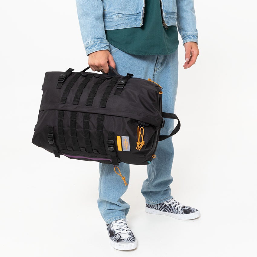  DEUS  x EASTPAK  コラボバッグ 限定発売開始 
