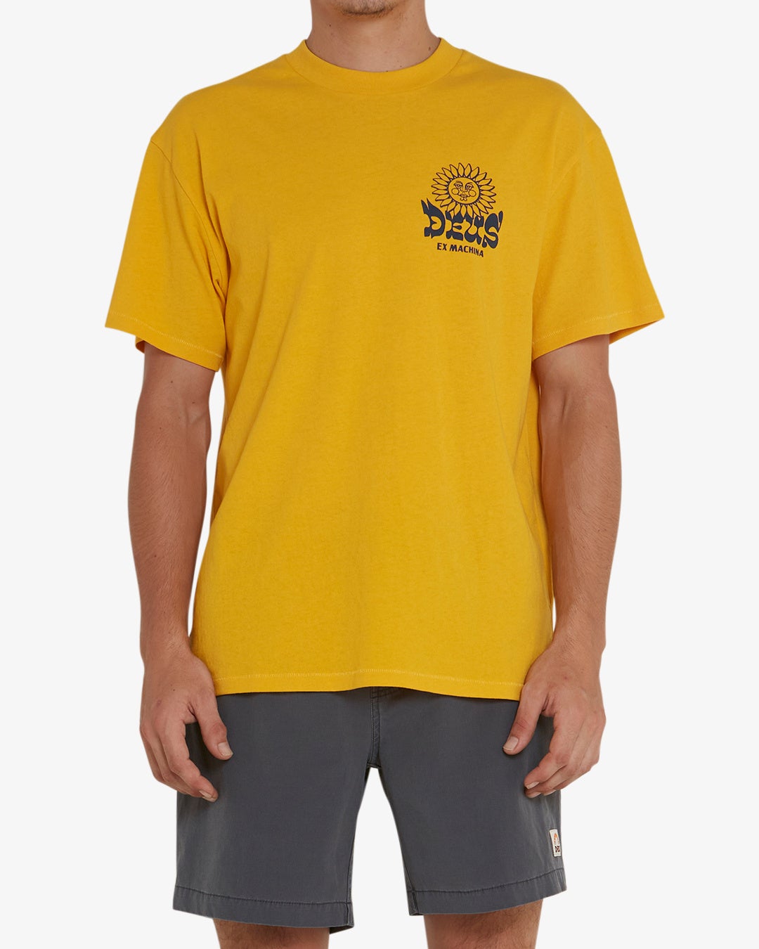 Deus Ex Machina Sleeping Sun Tee. 