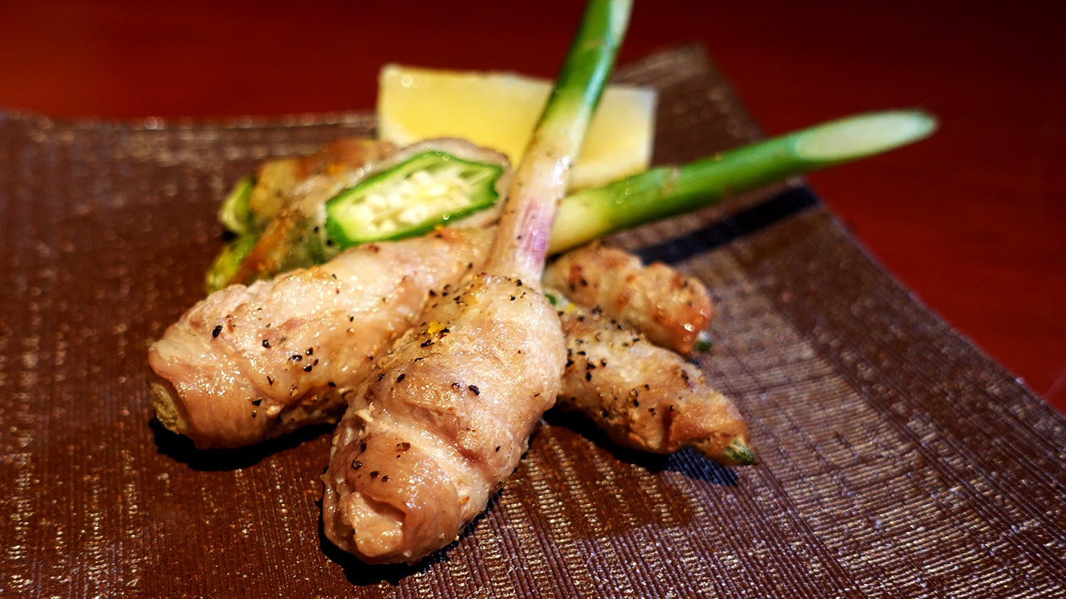 谷中生姜とオクラの肉巻き