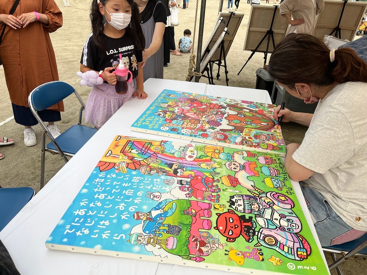 合間にはイラストも制作。新作かな…？