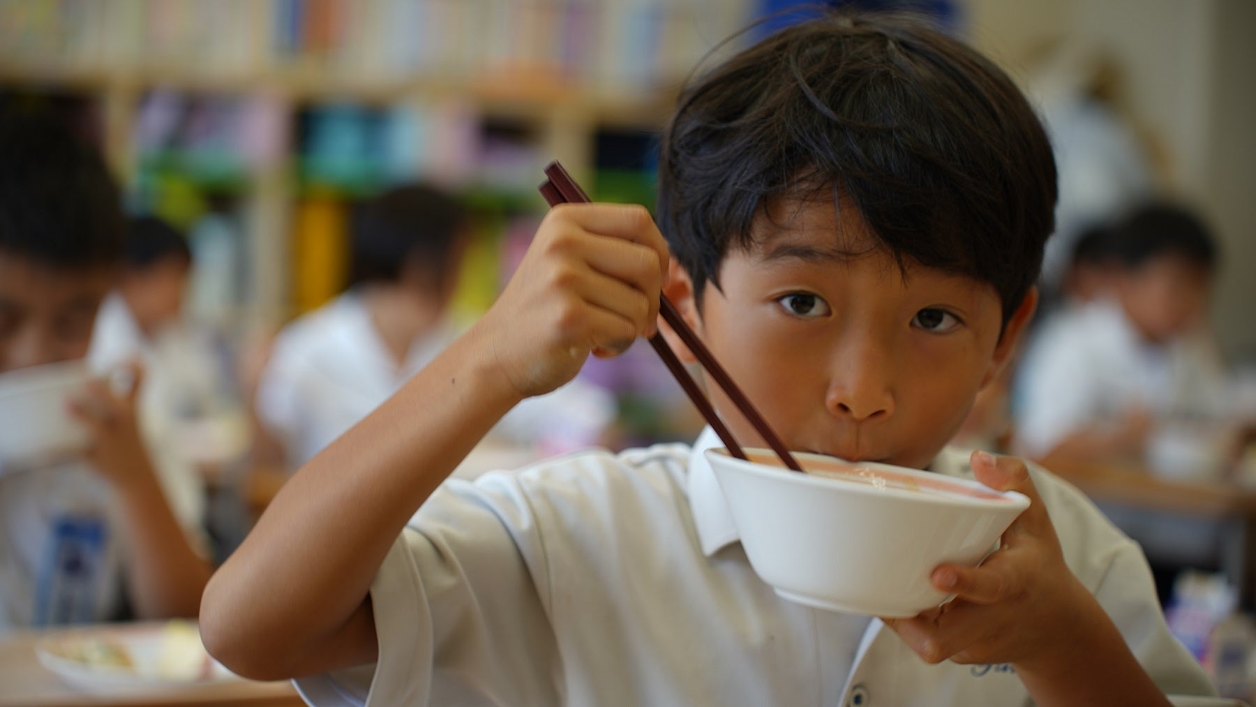学校給食は子どもの成長や食育にもつながっています