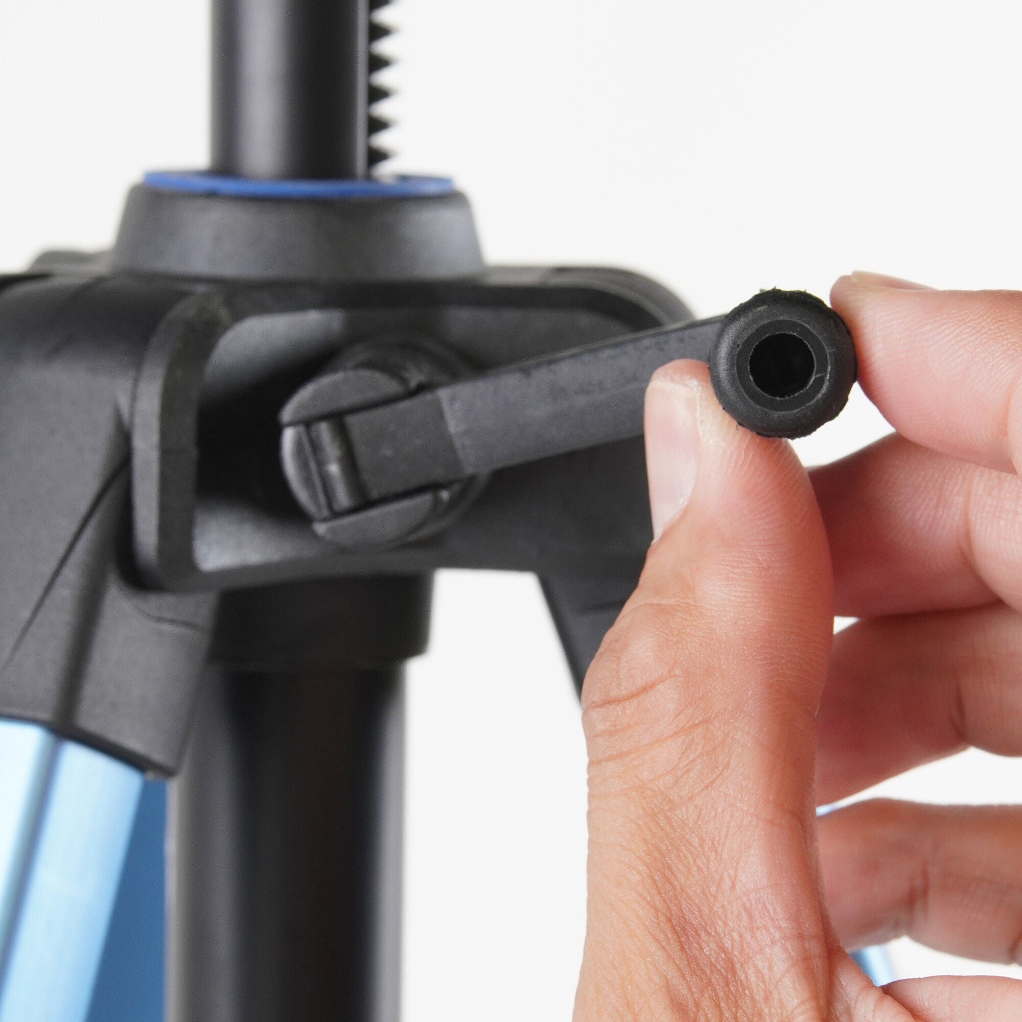 初めての三脚ならこちら！「SLIK GX6400 ブルー」 | 株式会社ケンコー