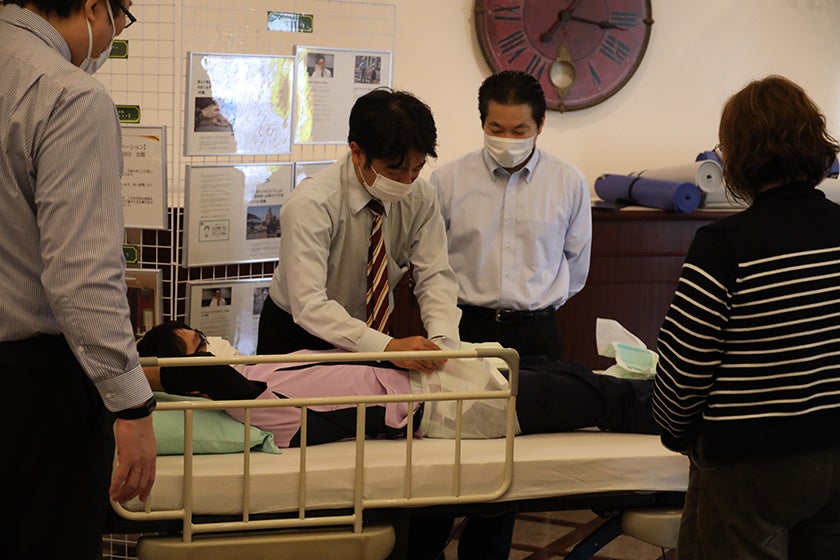 排泄介助の仕方