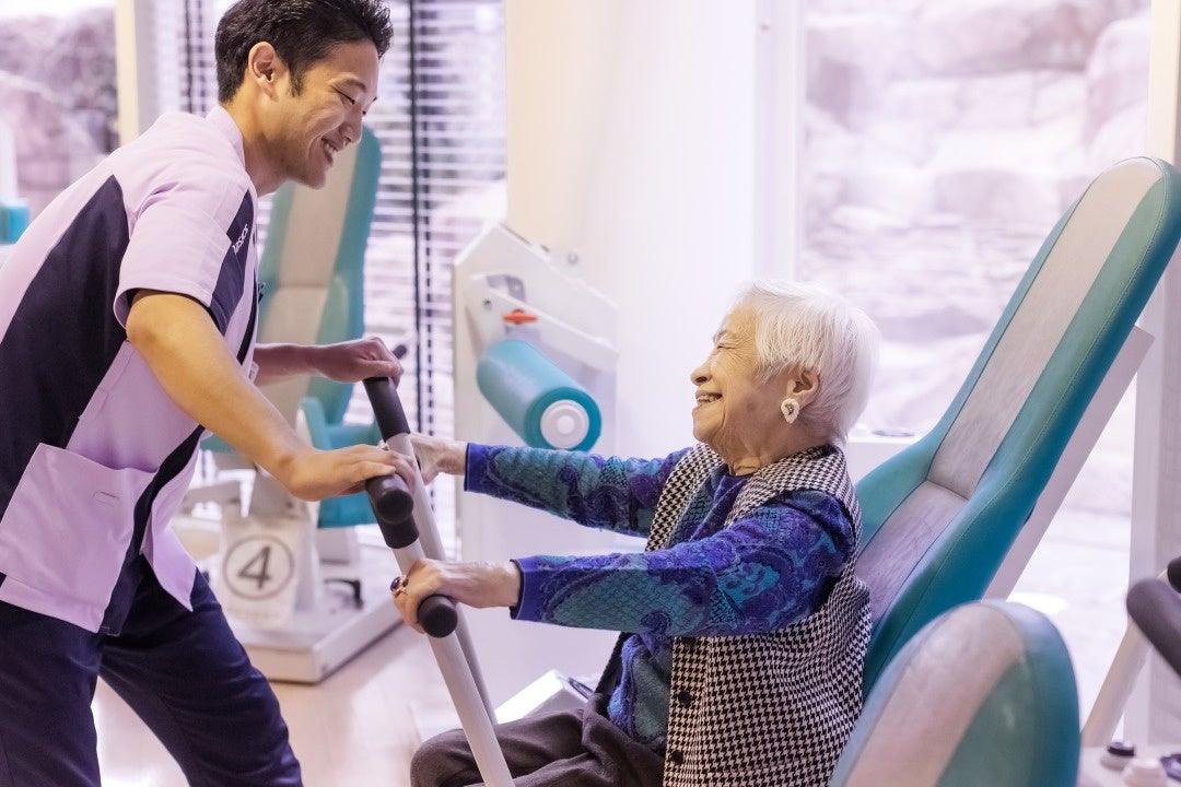 エイジレストレーニング