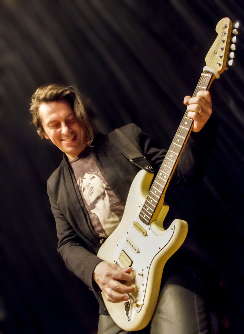 RAPHAEL SCINIA（ギタリスト）