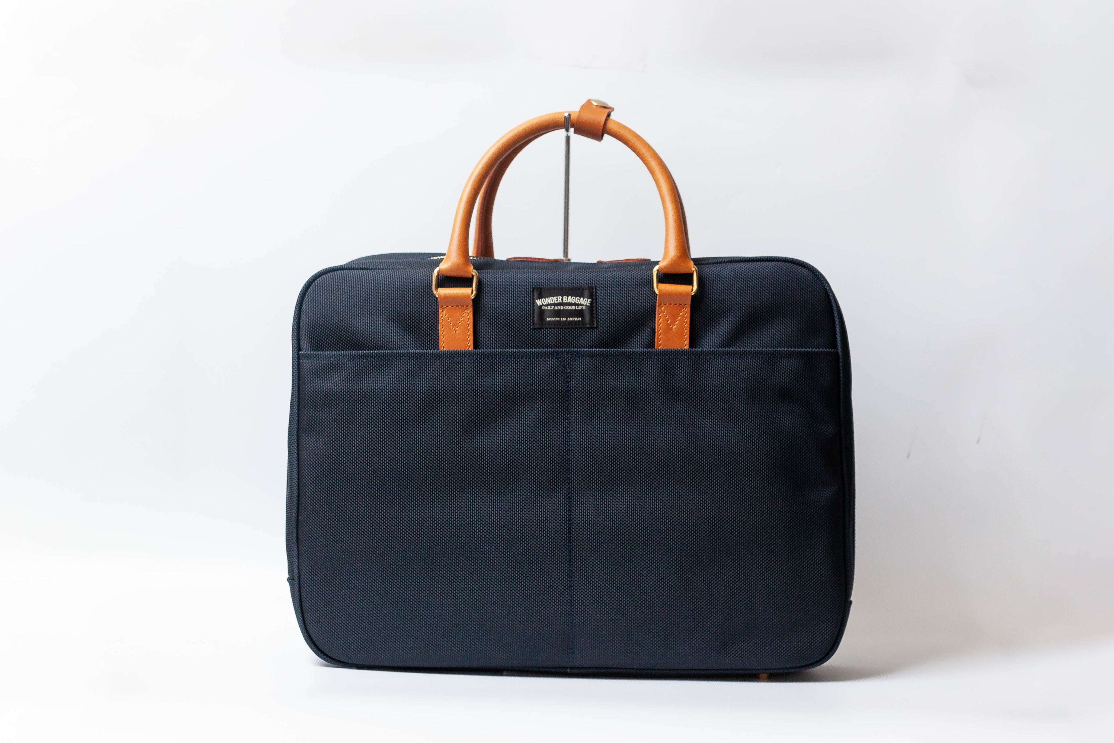 レザーが製品仕様と異なる、人気アイテムのMGビジネスバッグ