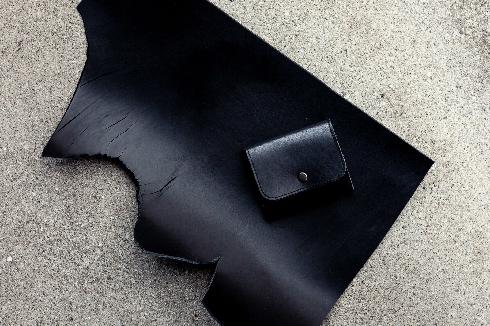 今回使用した端材とノベルティ