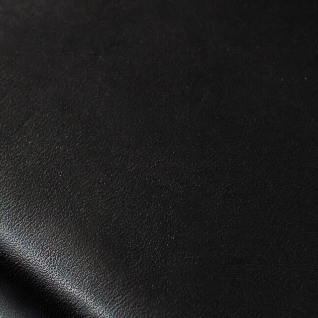 ブッテーロ銀面