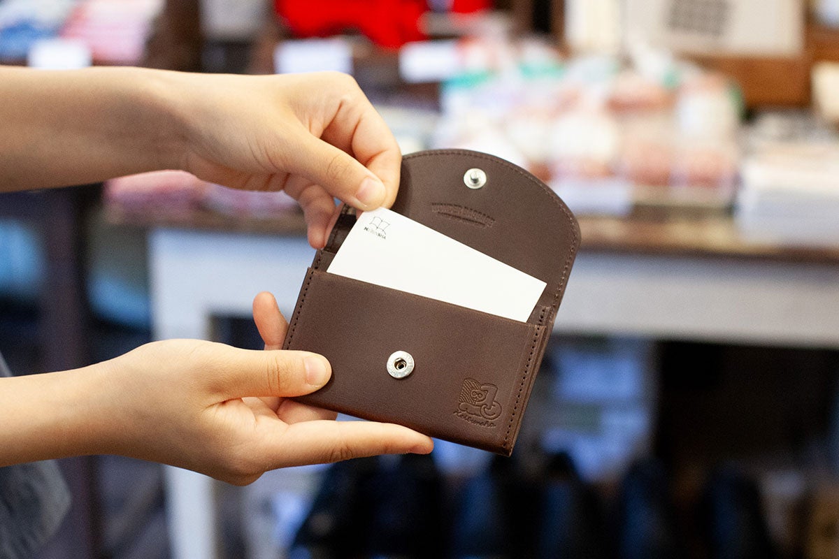 新品未使用】curensology ロゴトートバッグ 非売品 折らずに発送