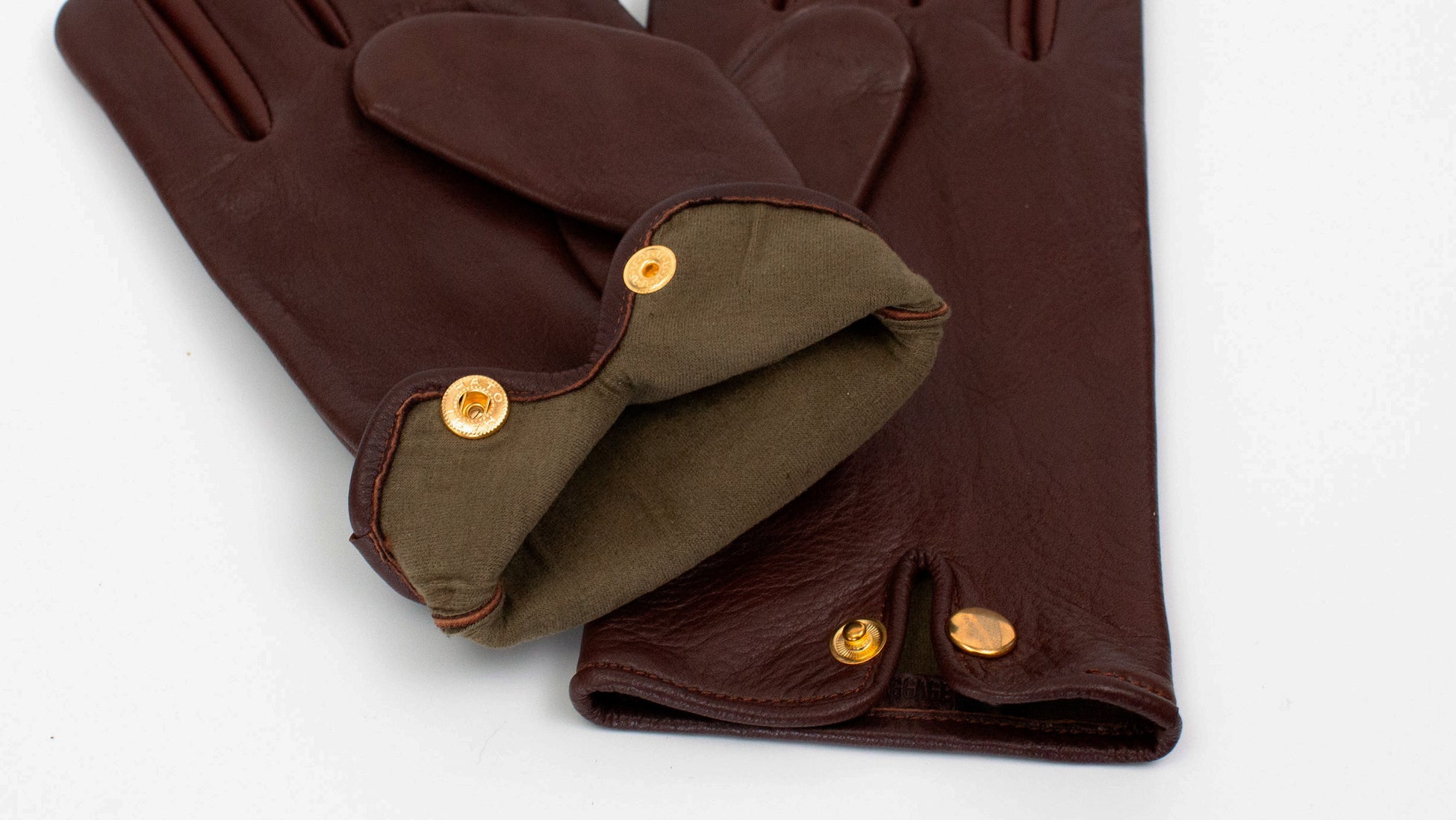 シックなカーキの裏材