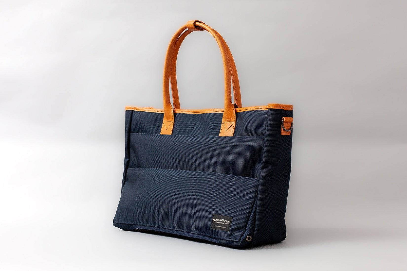 圧倒的な頑丈さ+防水性能」。お客様の声から実現、人気ビジネス