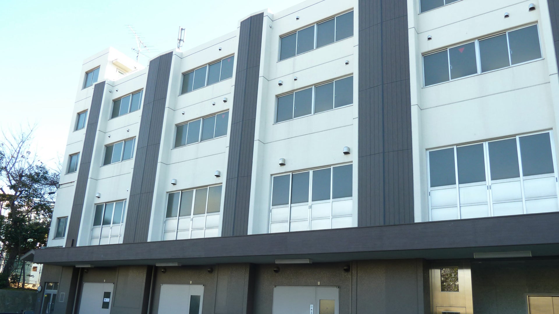 物流テックスタートアップのカーニバルグループ株式会社が、東京都品川区大崎に専有面積55㎡超の自社開発検証拠点「大崎カーニバルビレッジ」(Osaki Carnival Village)を開設!|カーニバルグループのプレスリリース 物流テックスタートアップのカーニバルグループ株式会社が、東京都品川区大崎に専有面積55㎡超の自社開発検証拠点「大崎カーニバルビレッジ」(Osaki Carnival Village)を開設!|カーニバルグループのプレスリリース