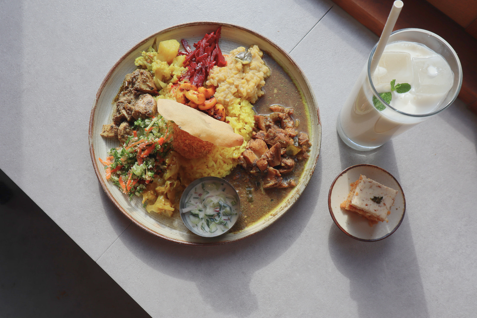 森とスパイス　スリランカカレー