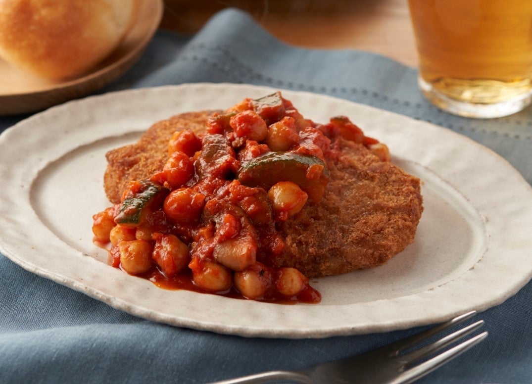 ▲かつとゴロゴロ野菜トマトソース