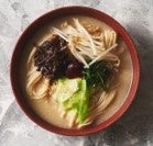 ▲鍋の〆は特製の細麺で