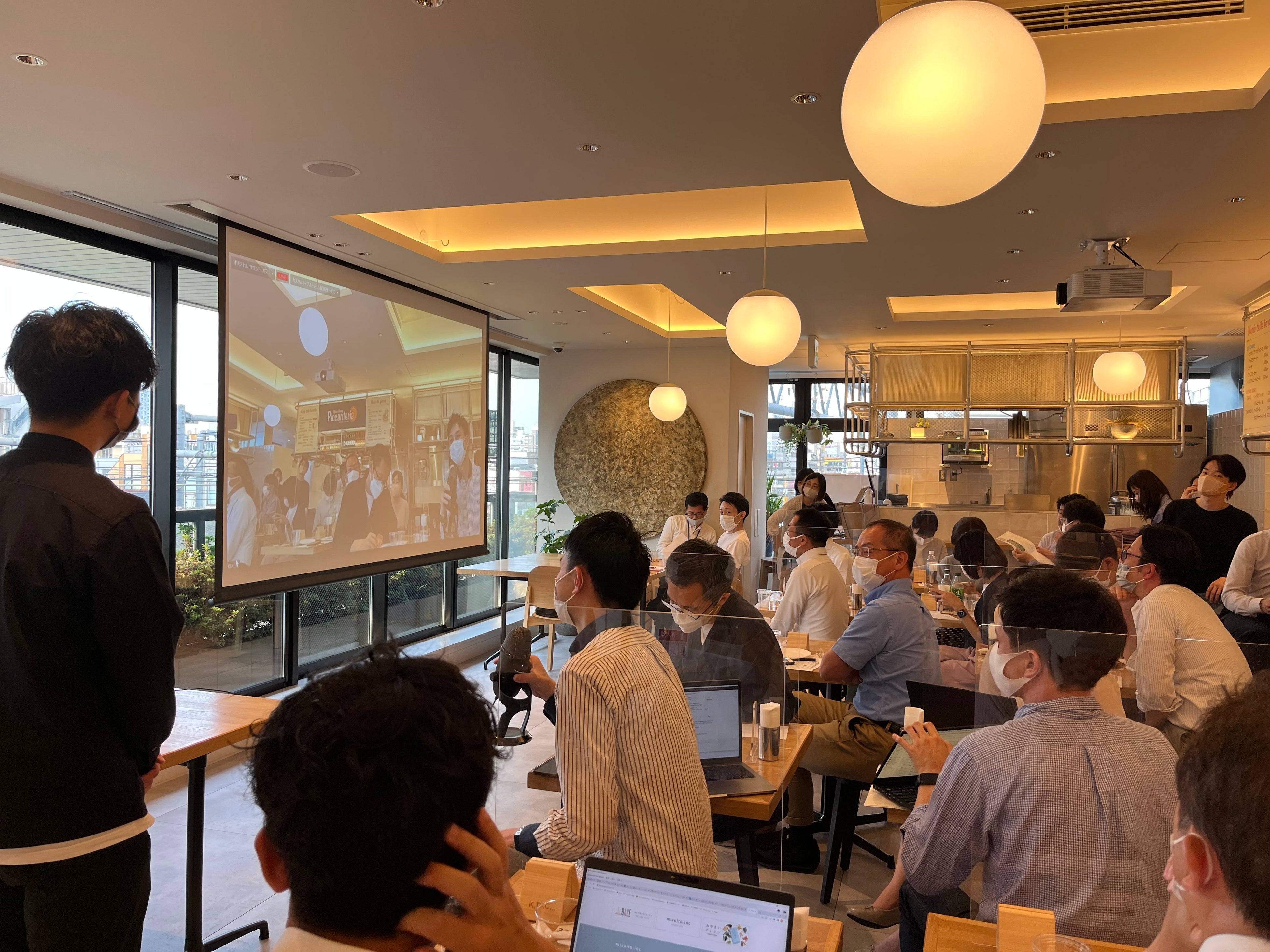 第２回ピッチコンテストの様子