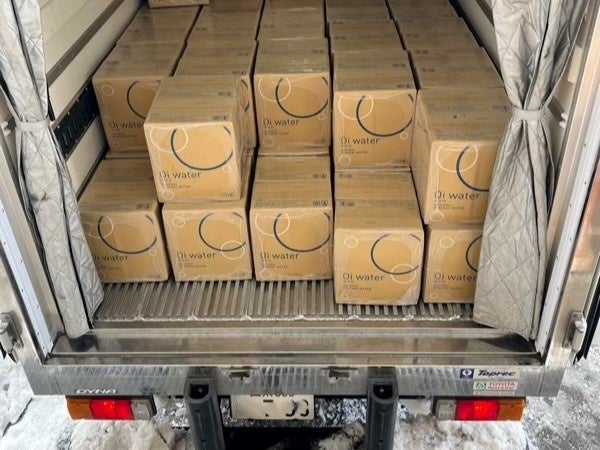 ▲当社のミネラルウォーターお届けの様子