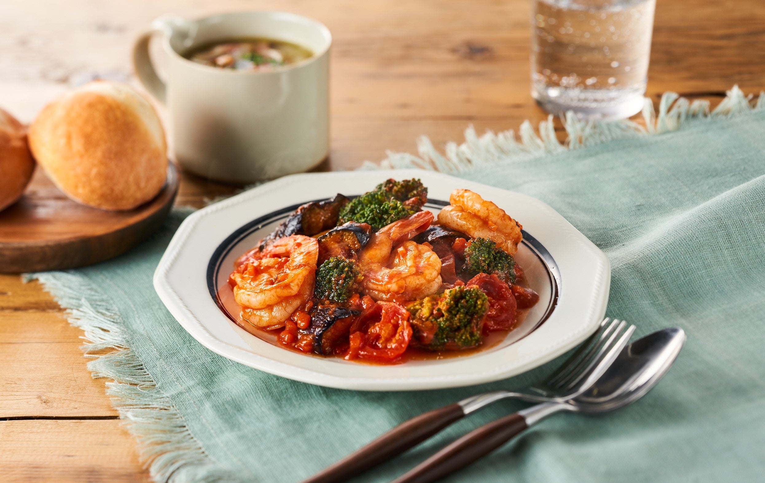 ▲パッとOisix商品例「海老野菜のガーリックトマト」