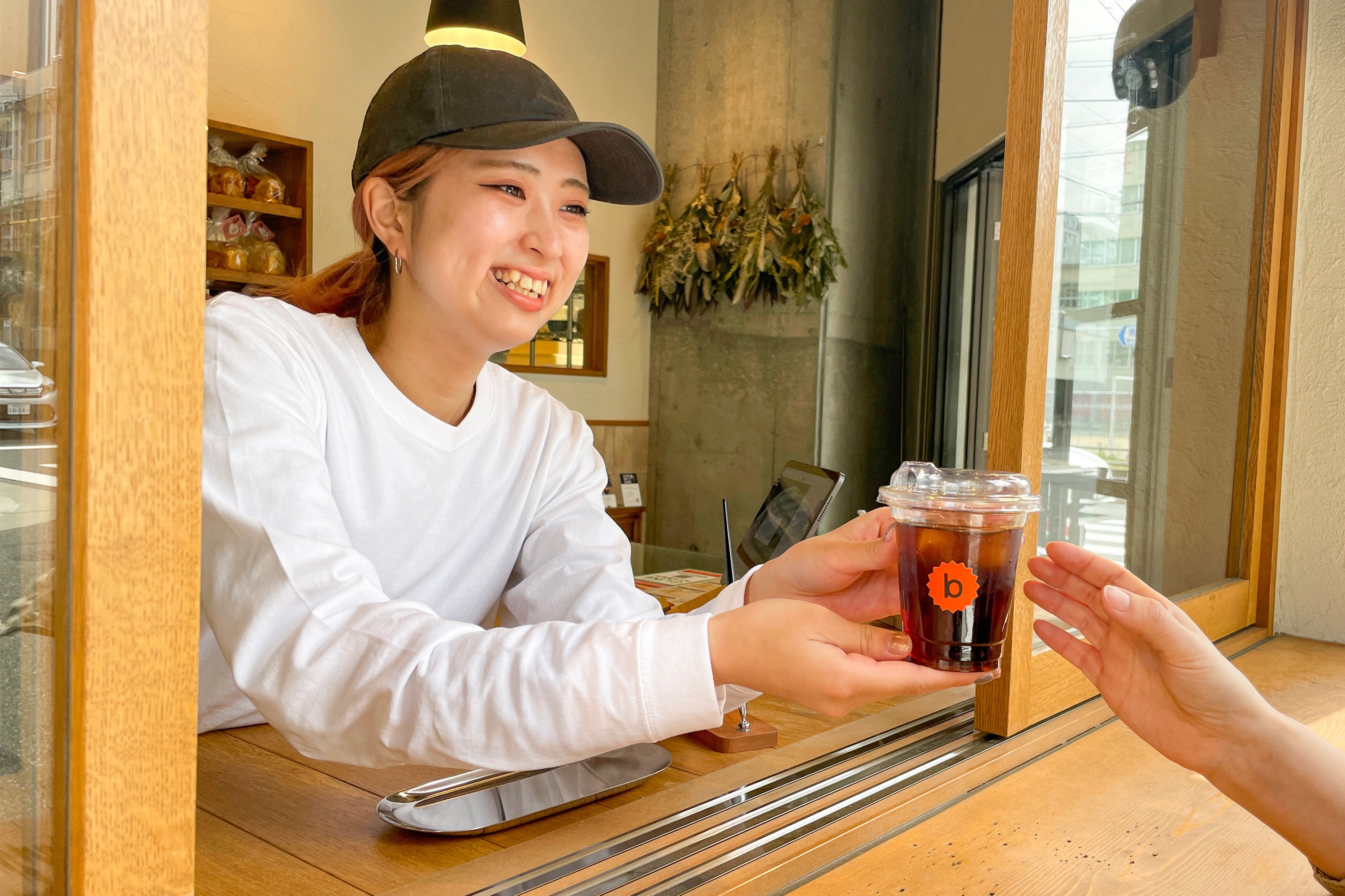 テイクアウト窓口