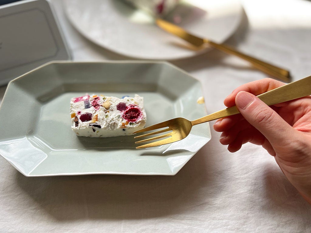 ３つの食感の変化を楽しめるカッサータ