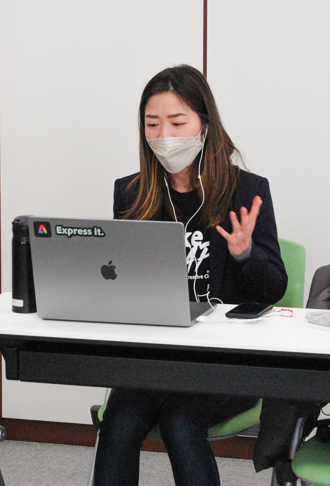 ▲井上 リサ氏（アドビ）