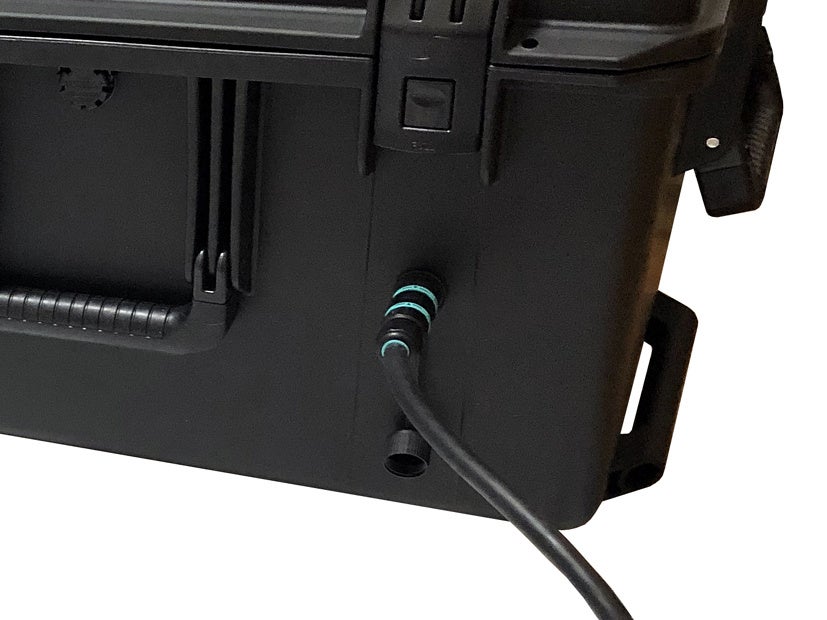 「DC12V出力ケーブル」