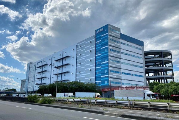 製品保管の拠点・品川の東京レールゲートWEST