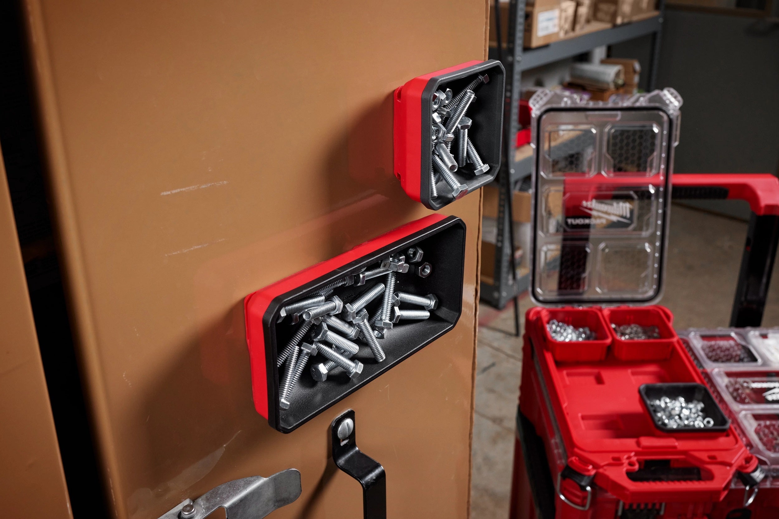 ミルウォーキー_マグネット付き小物収納_イメージ