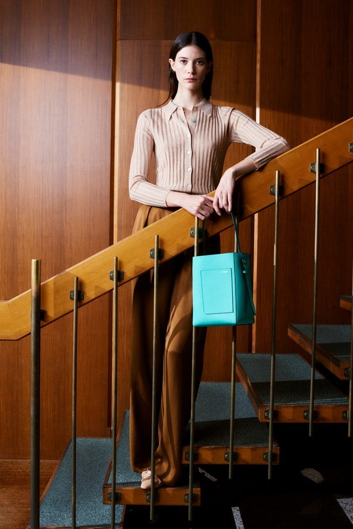 バケットバッグ スモール ￥253,000