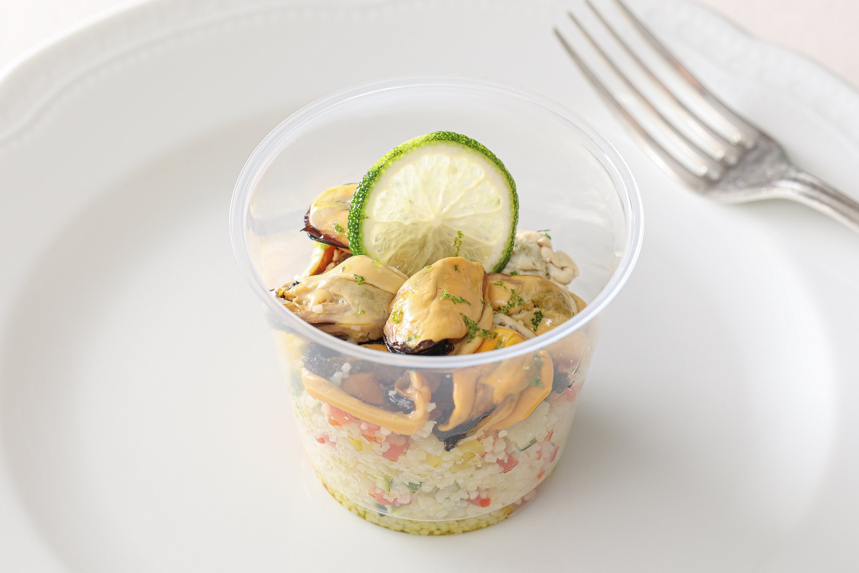 ムール貝とクスクスのサラダ へべす風味