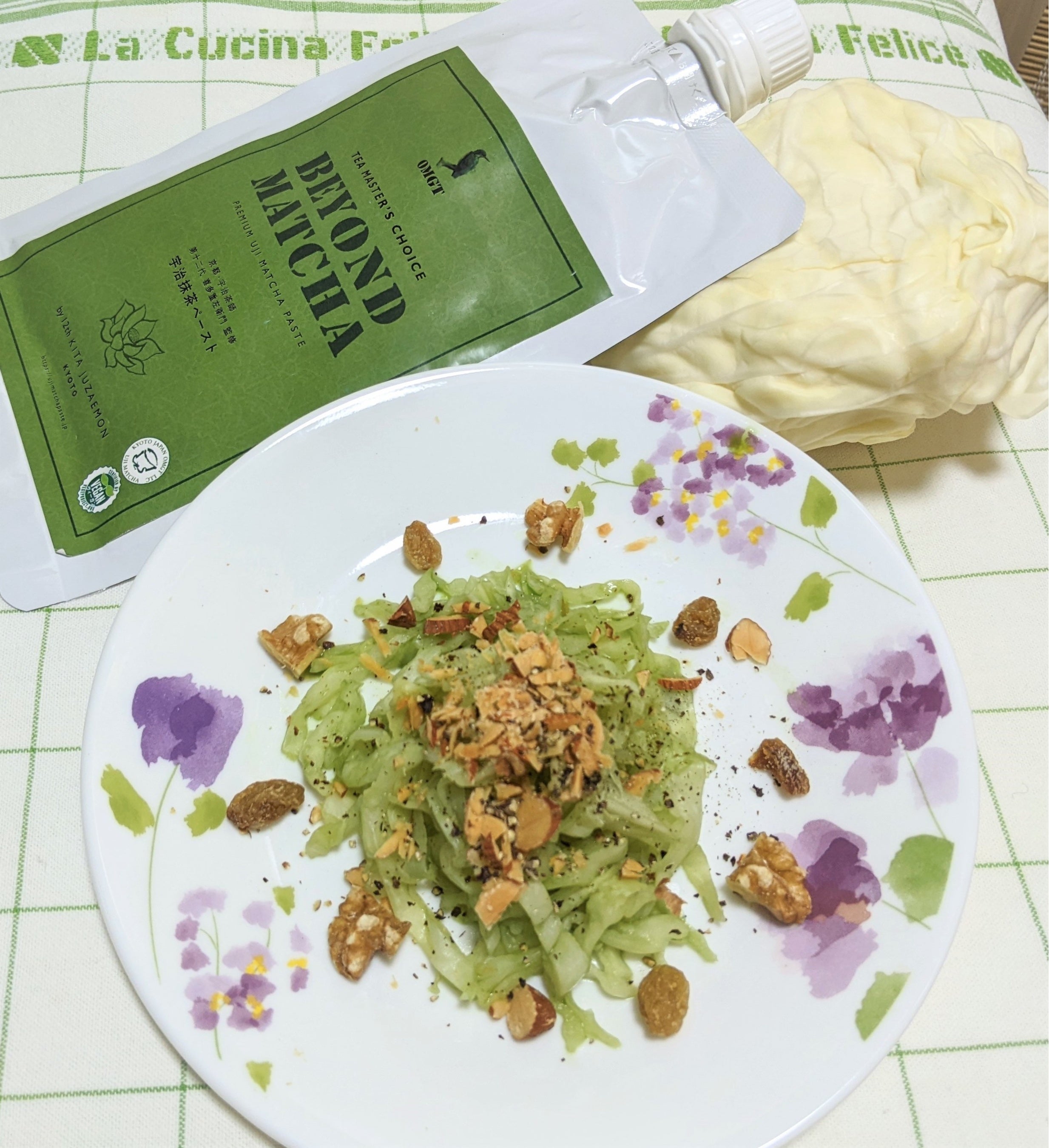しなびたキャベツも蘇らせるBEYOND MATCHA