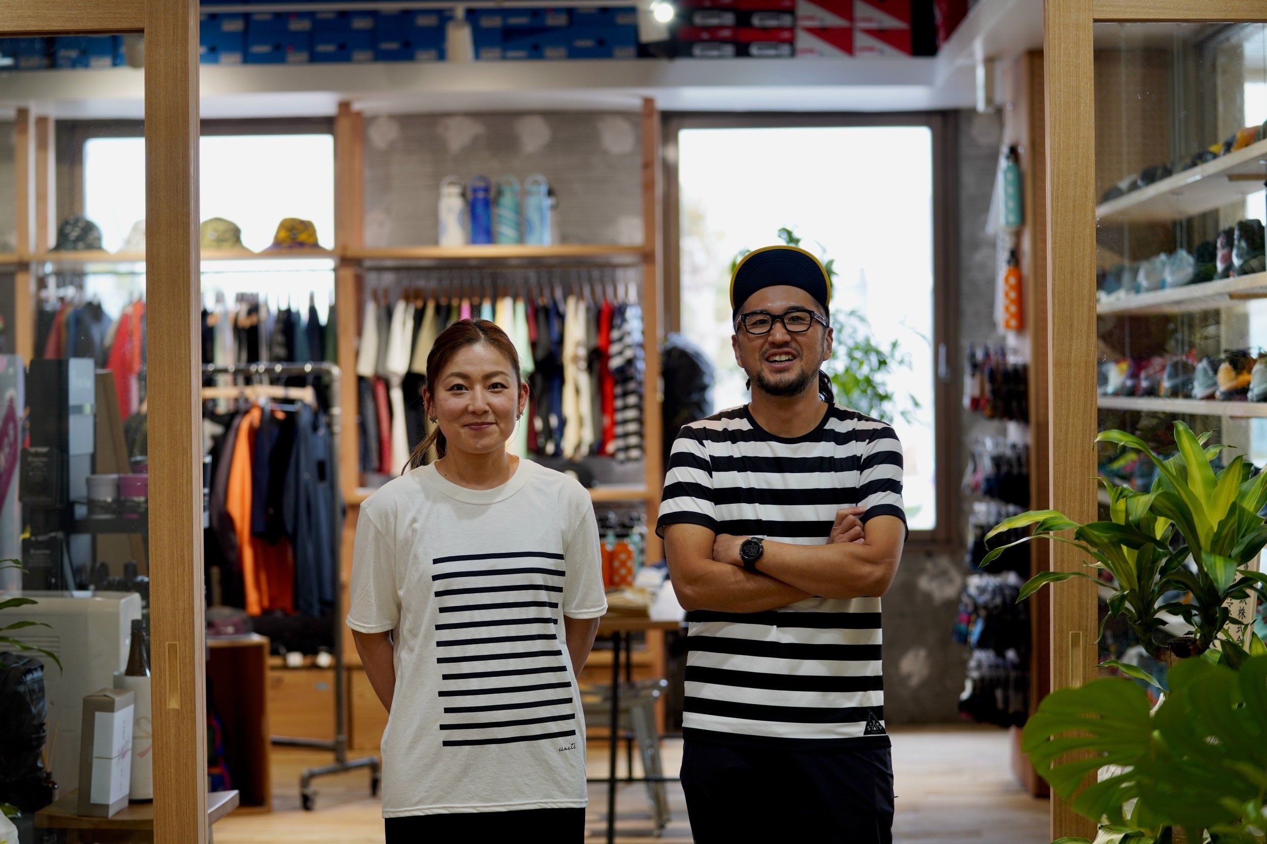 スタッフ(左)オーナー(右)