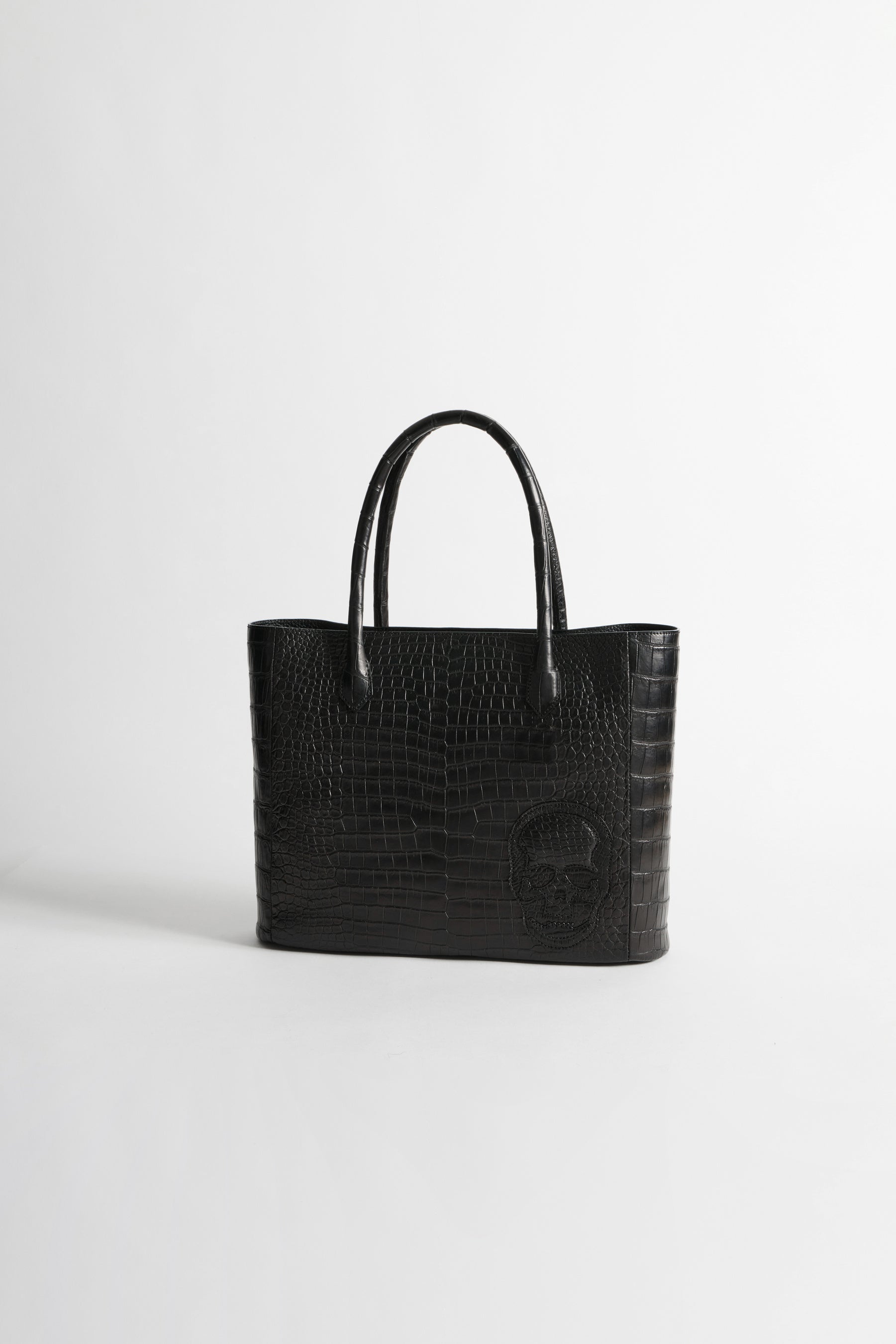 lucien pellat-finet】25年春夏シーズンよりカラーバリエーションが