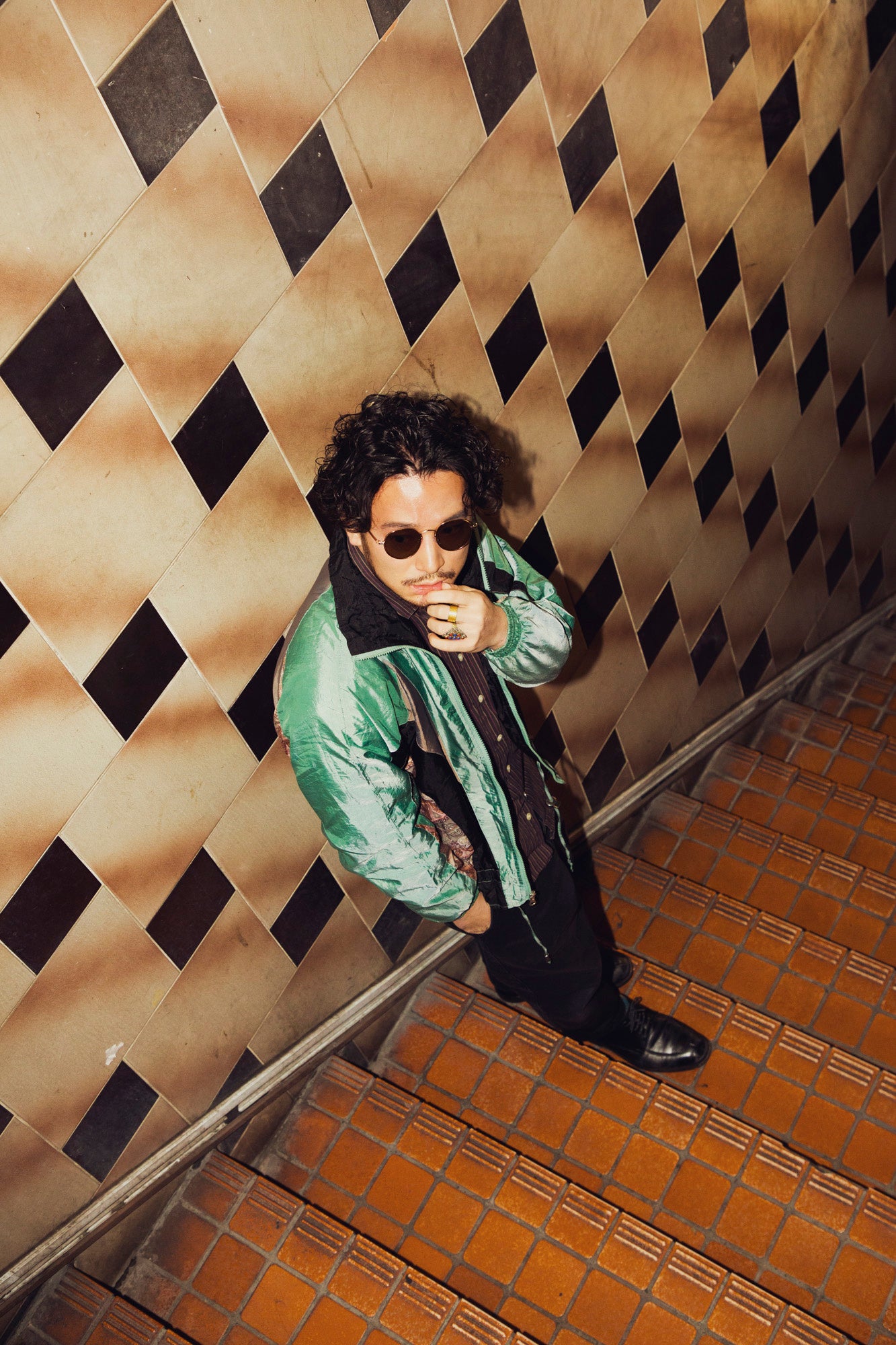 CMやPVの振付、オペラやリーディング、ステージイベント等の演出を手がける。TOKYO2020オリンピック オープニングセレモニー出演。