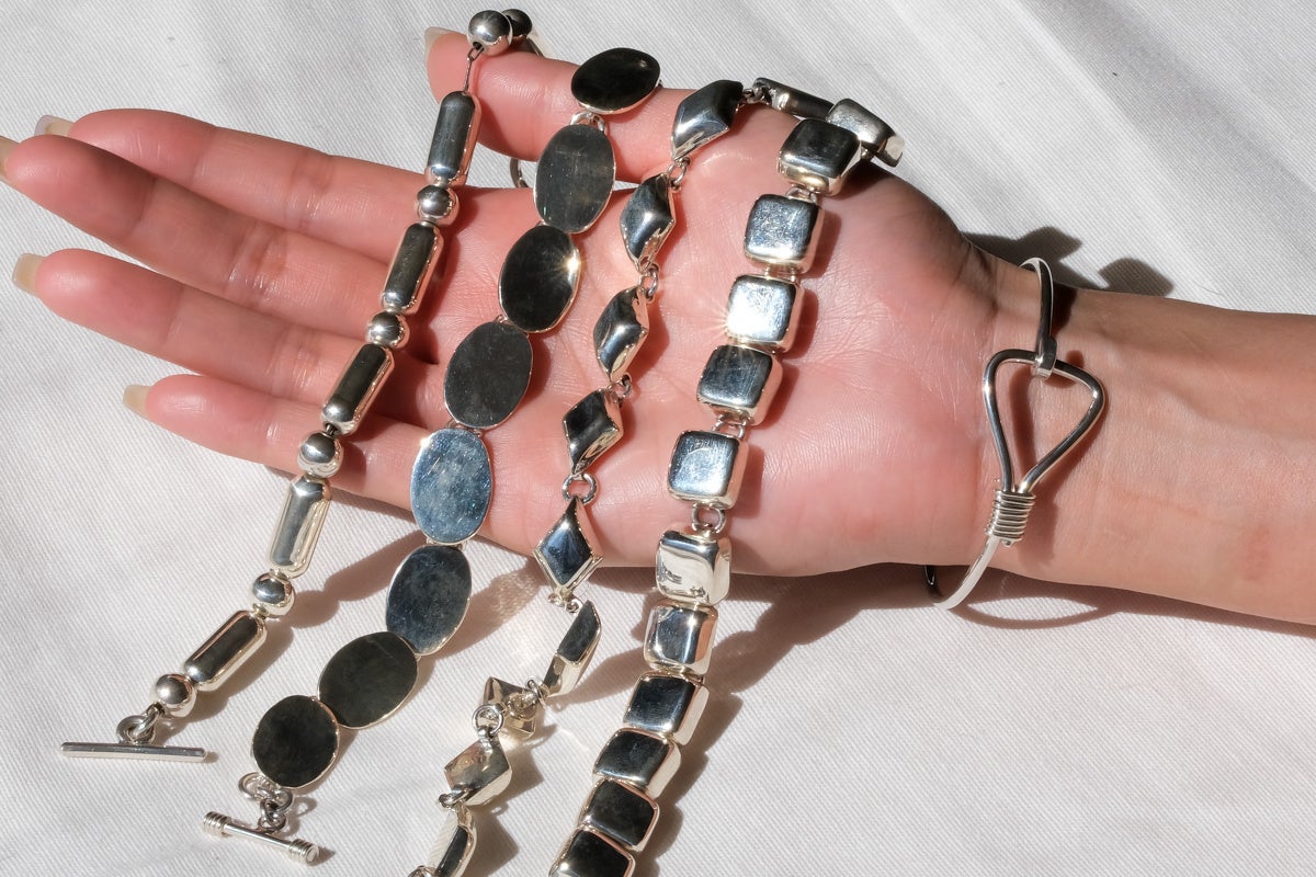 初公開予定のシルバーブレスレット ¥44,000~