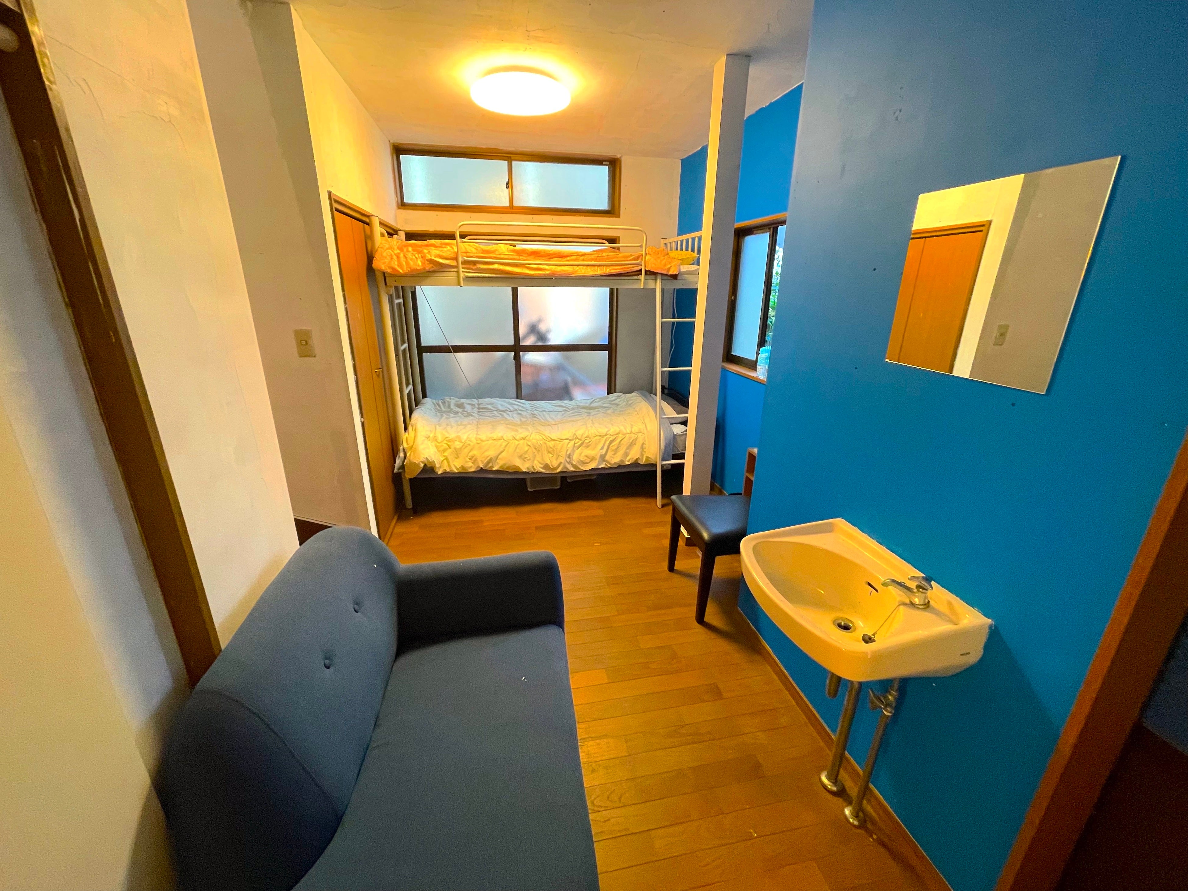 部屋は基本ドミトリータイプ