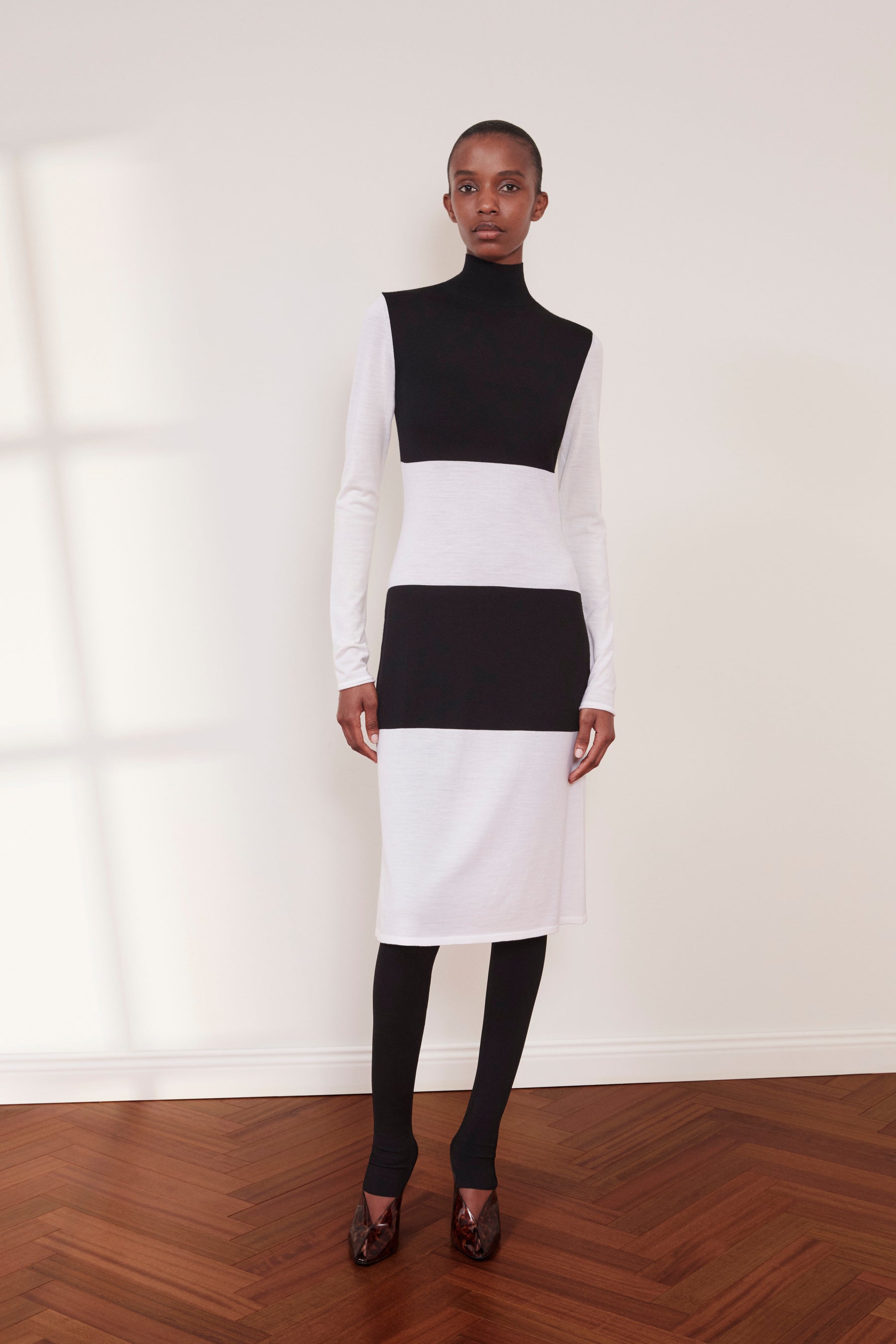 FERRAGAMO】銀座本店1階 をリフレッシュオープン | フェラガモ