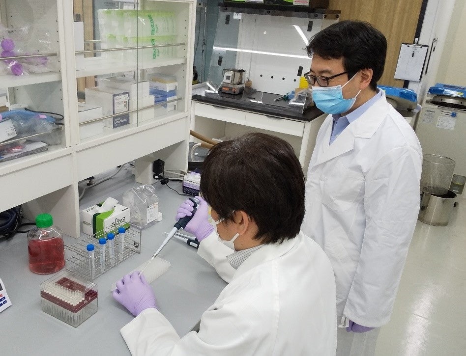 【裁断済】 イノベーション・オブ・ラミネートベニア 20年の臨床と研究が示す価値 イノベーション・オブ・ラミネートベニア: 20年の臨床と研究が