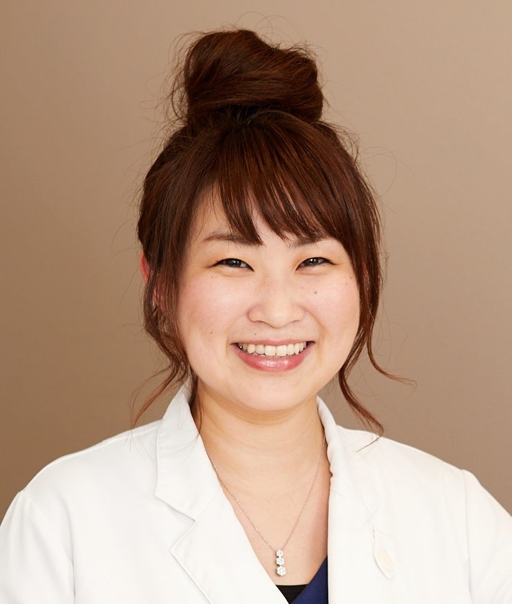 遠見才希子さん　撮影・柳原久子