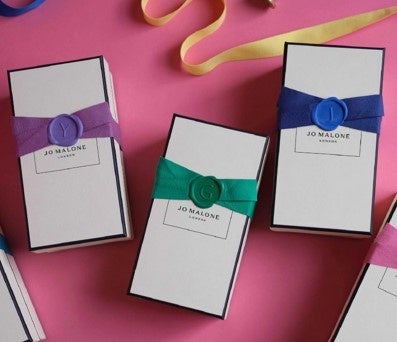 ジョーマローン ドーンムスク ホームキャンドル【プレゼントラッピング】 親友からいただいたお誕生日プレゼント。ホームキャンドル。JO