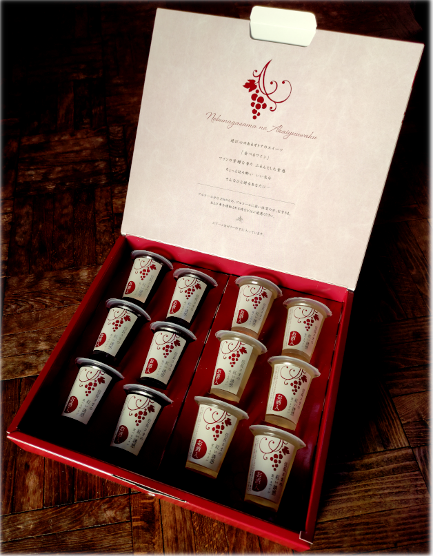 『食べるワイン　信長さまの紅い誘惑』12個入り　内容