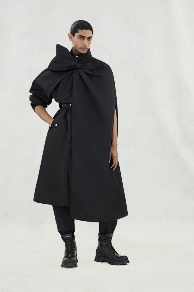 LOOK 19