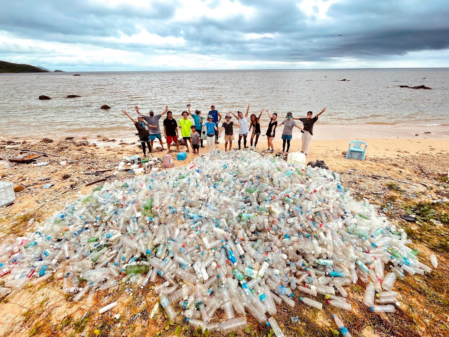 22 4 22 Earth Day 海洋プラスチックゴミが 伝統の織物に クリーンアップ活動でつなぐ糸 資源の循環リレー 小倉縞縞のプレスリリース