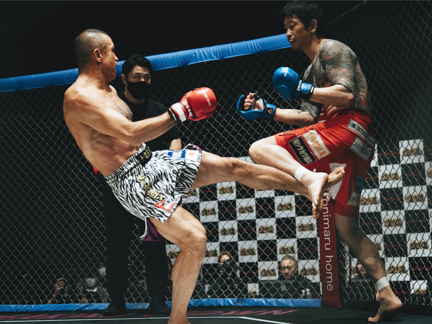 ウェルター級ワンマッチ 74kg 以下:モハン・ドラゴン選手 vs. 啓之輔選手