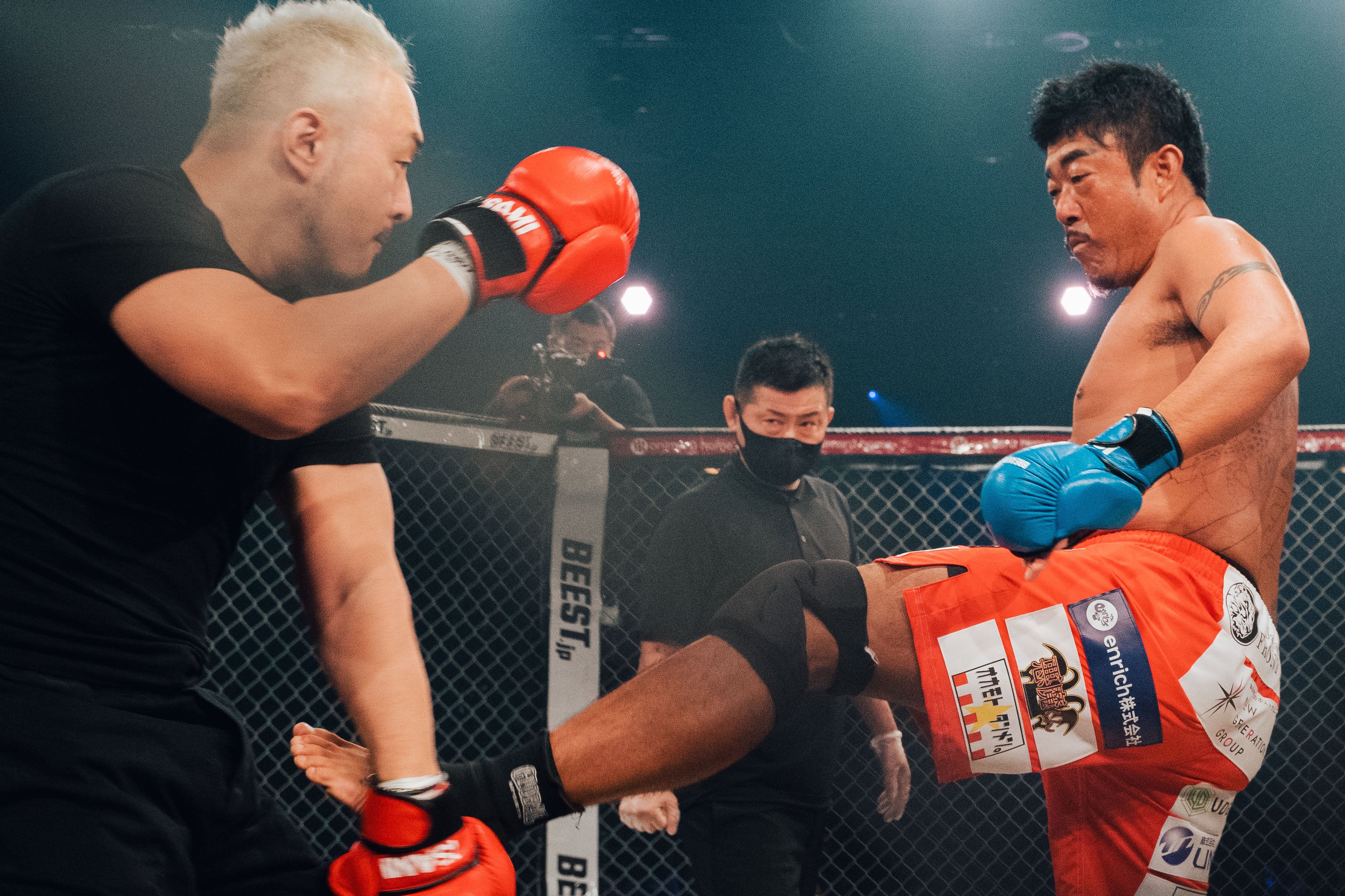 ミドル級ワンマッチ 84kg 以下：バン仲村選手 vs. YUGO選手