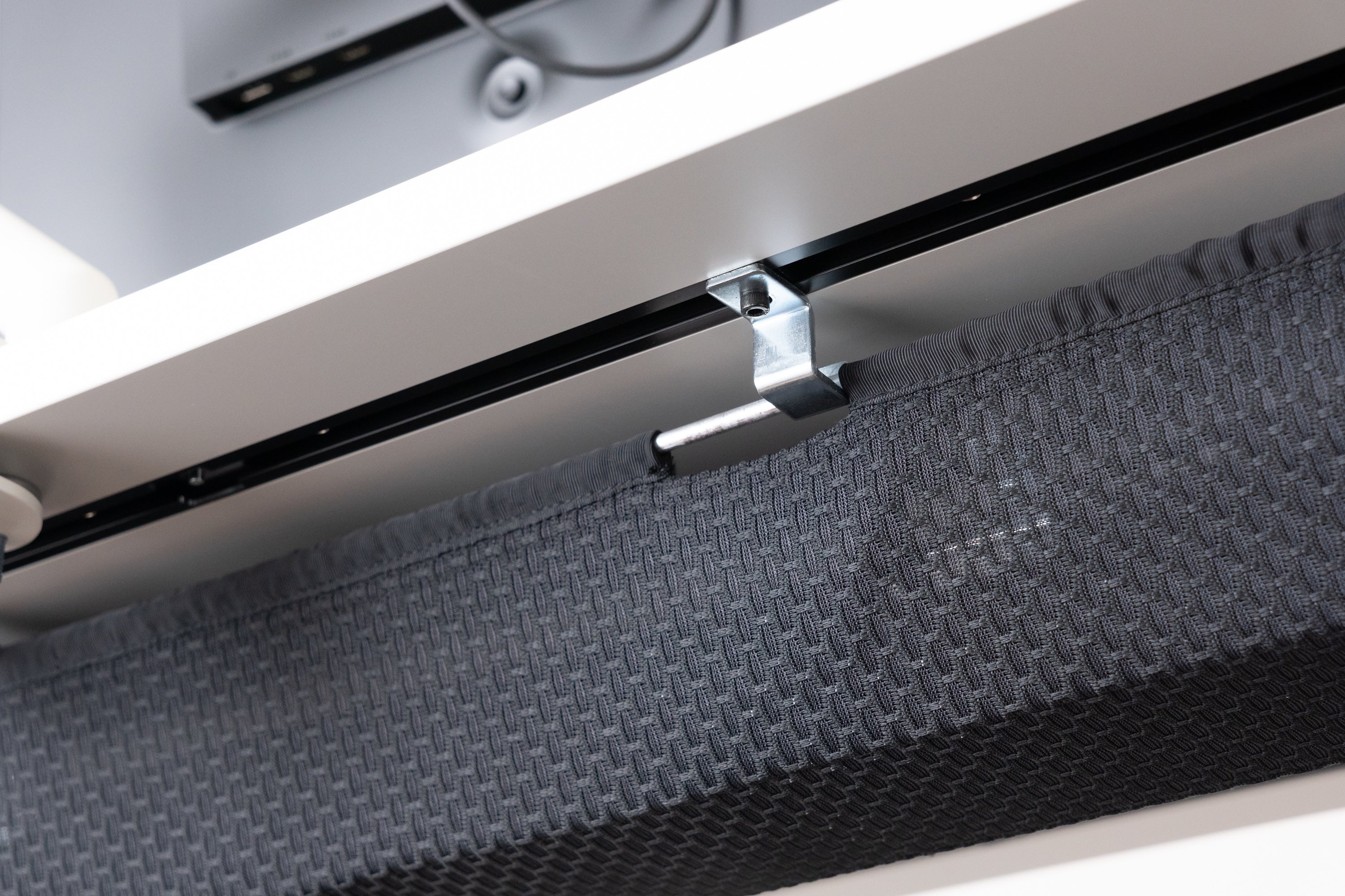 PREDUCTS Mesh Cable Holder Black 未使用に近い MESH CABLE HOLDER | PREDUCTS