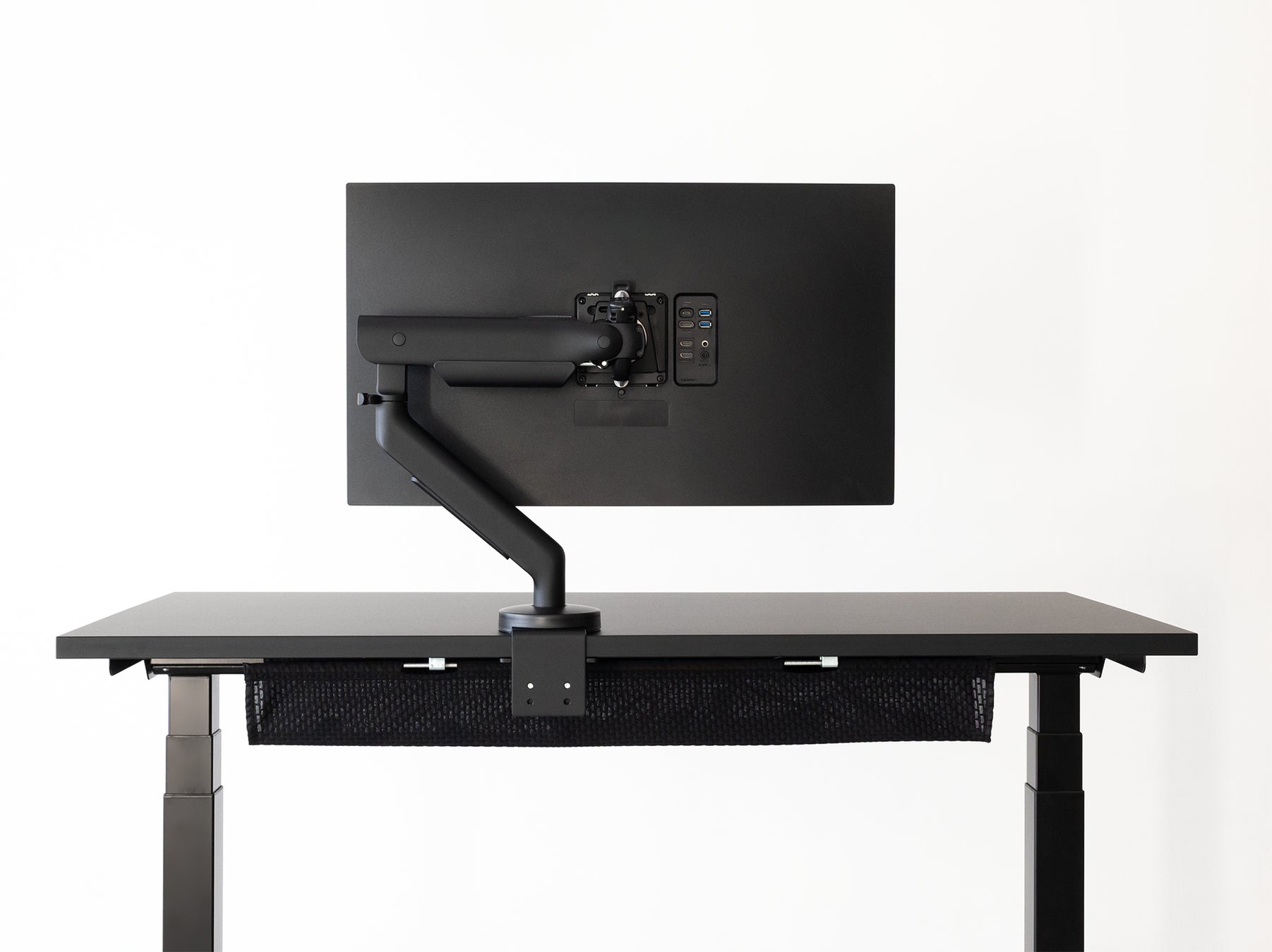 モジュール式拡張デスク『PREDUCTS DESK』の新モデル『METRO モジュール式拡張デスク『PREDUCTS DESK』の新モデル『METRO