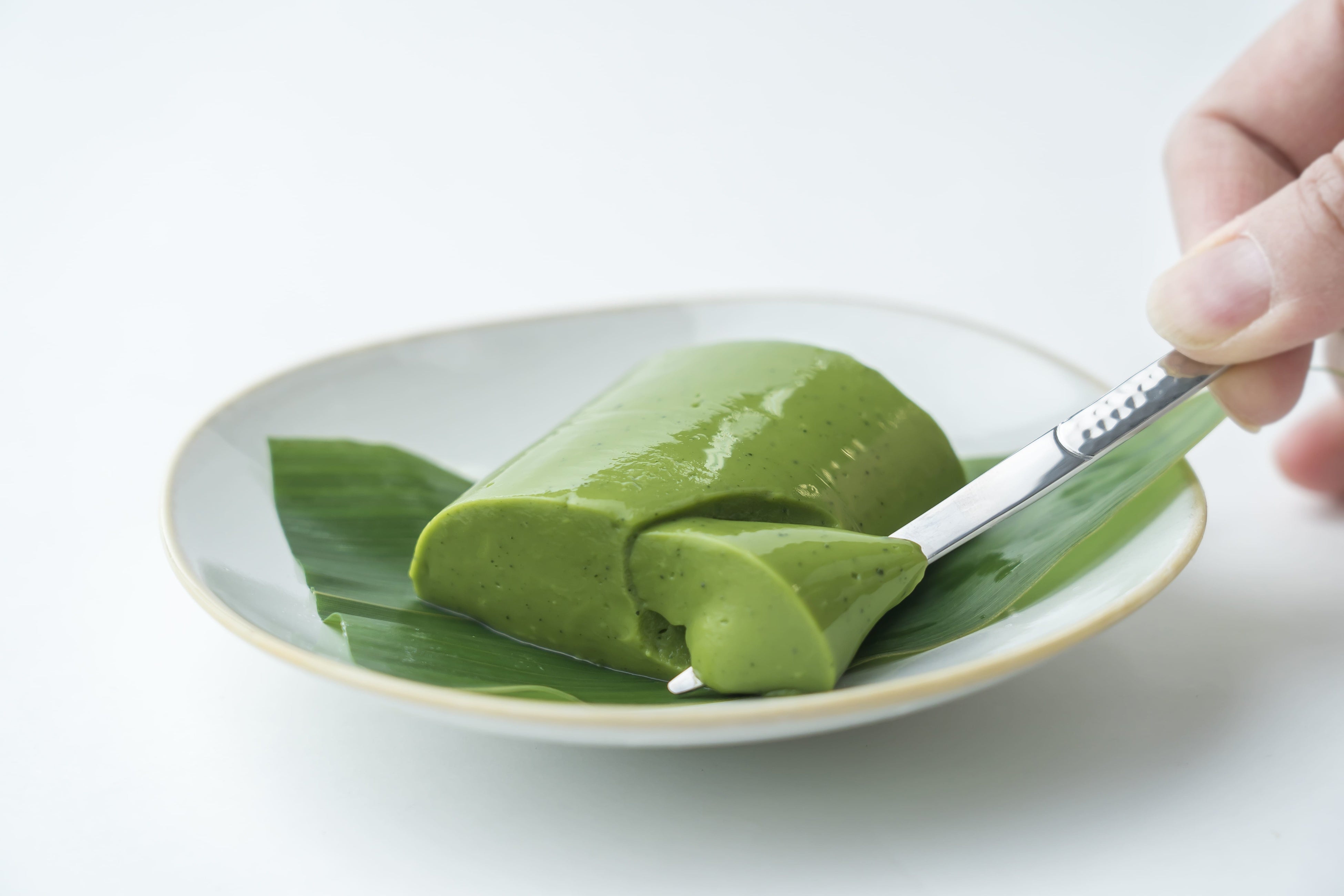 ねっとり濃厚な味わいの「抹茶葛ねり」